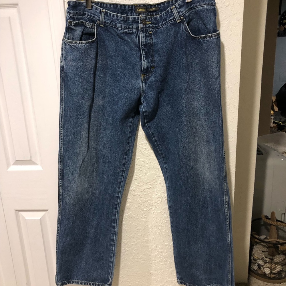 Cabela’s mens size 40 x 34 relaxed fit jeans.